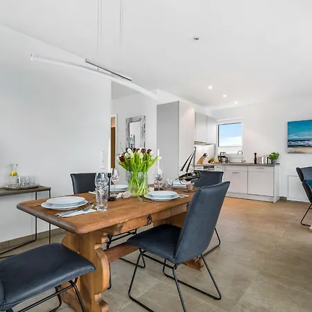 Dock 76 Bridge - Penthouse * Olpenitz